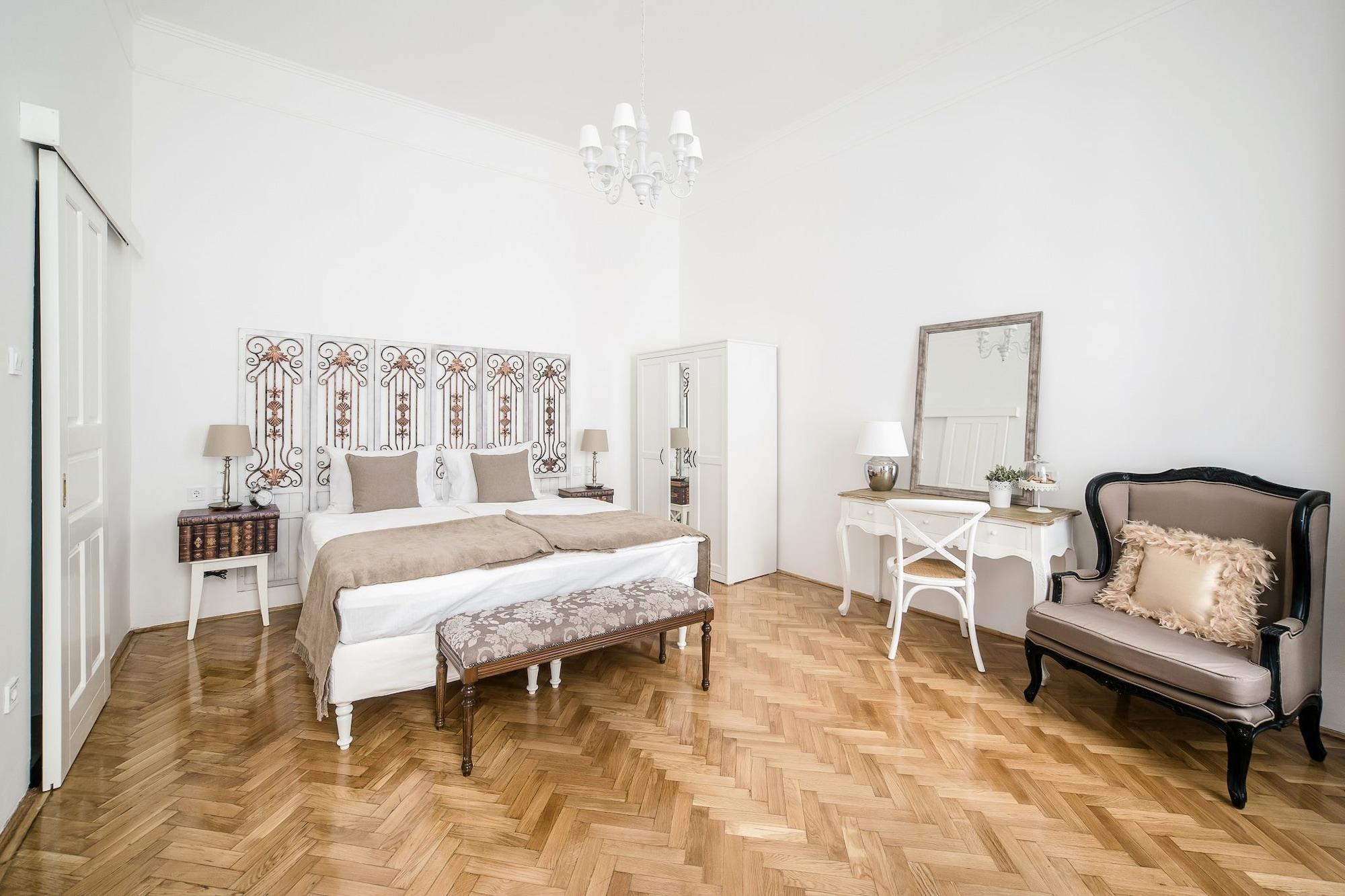 Beletage-boutique מלון 3*